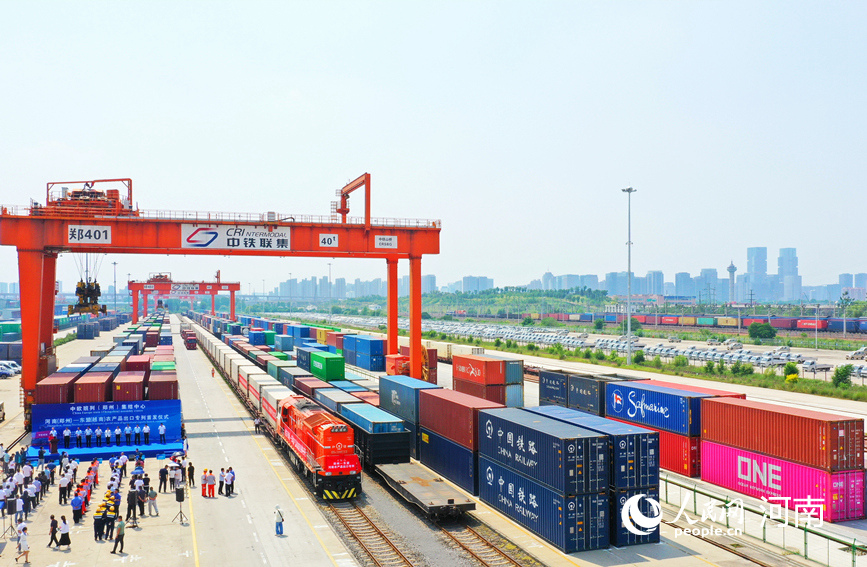 首趟鄭州至東盟農(nóng)產(chǎn)品出口專列發(fā)車，電子商務(wù)賦能河南外貿(mào)新增長(zhǎng)